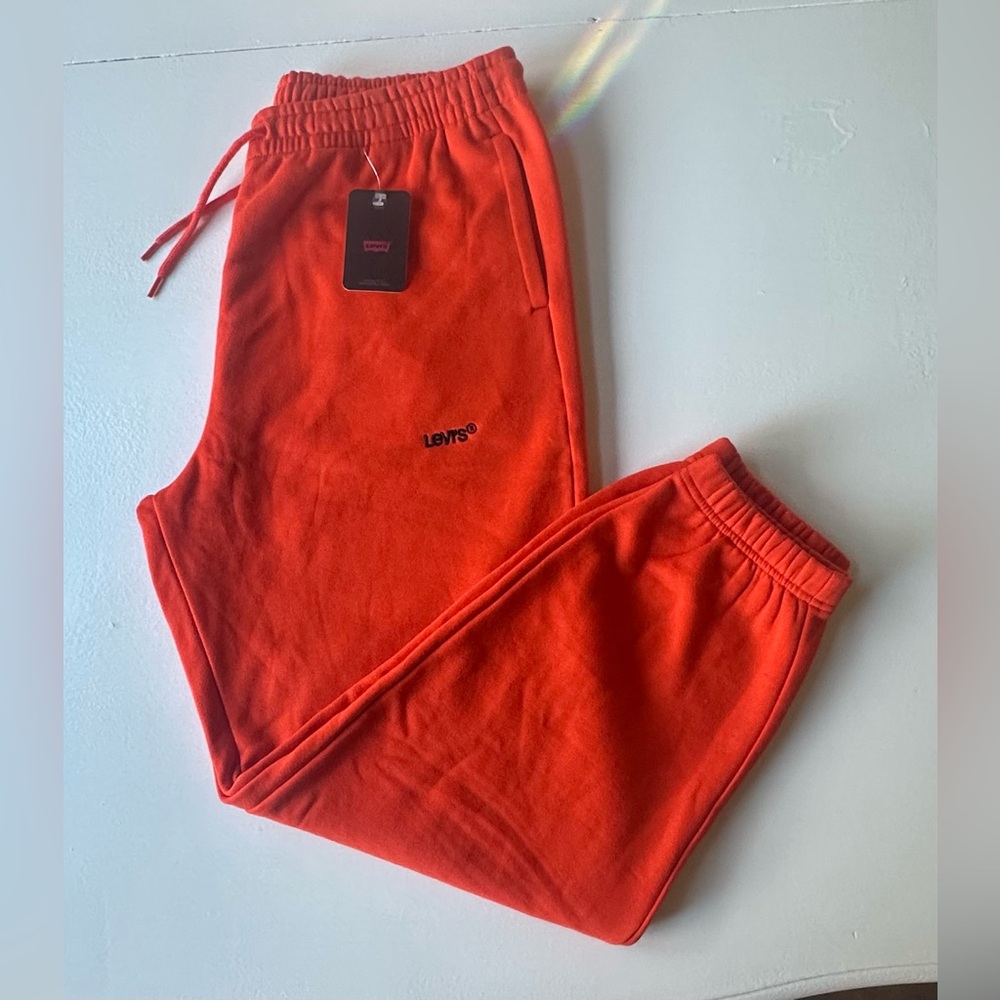 NWT Levi's100%Cotton, Joggers for everyday comfort